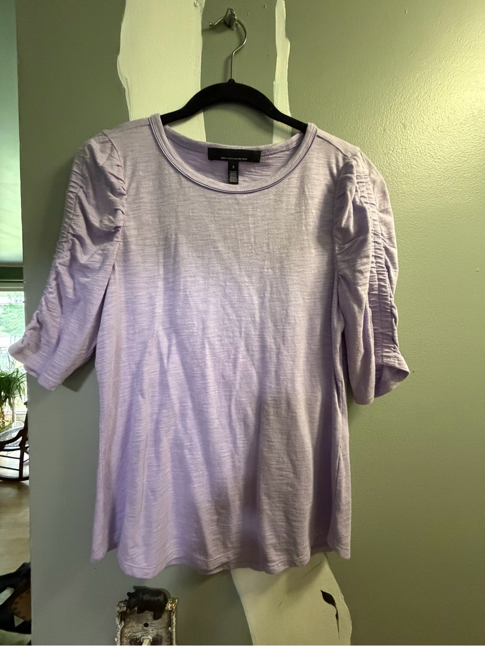 White House Black Market Lavender Puff-Sleeve Knit Top